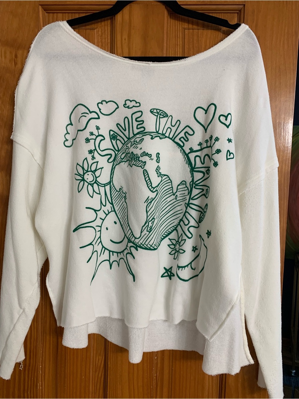BUCKETLIST White Pullover with Green 'Save The Planet' Graphic Fits L/XL